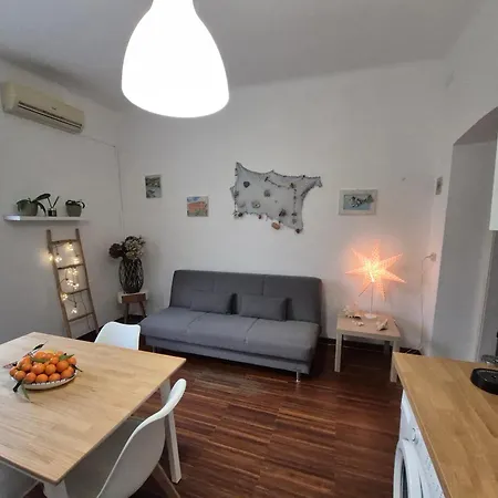 Maison 18 * La Spezia