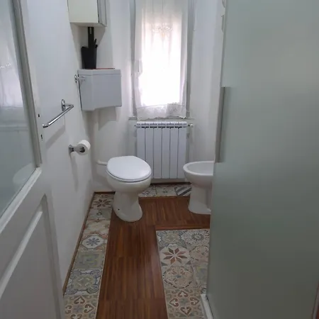 Maison 18 شقة