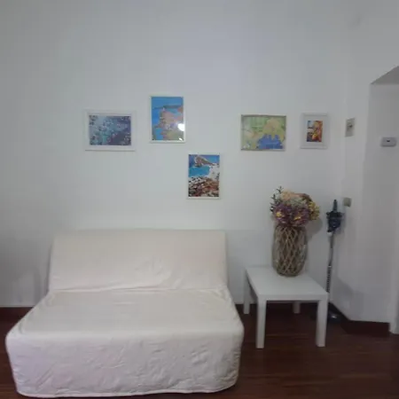 Maison 18 アパート *